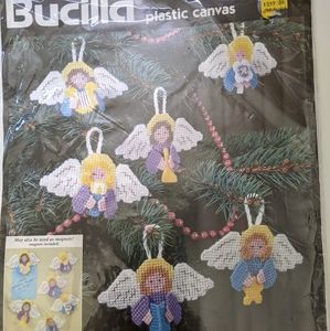 Vintage, Sealed Bucilla Angel Ornaments/Magnets Plastic Canvas Craft kit